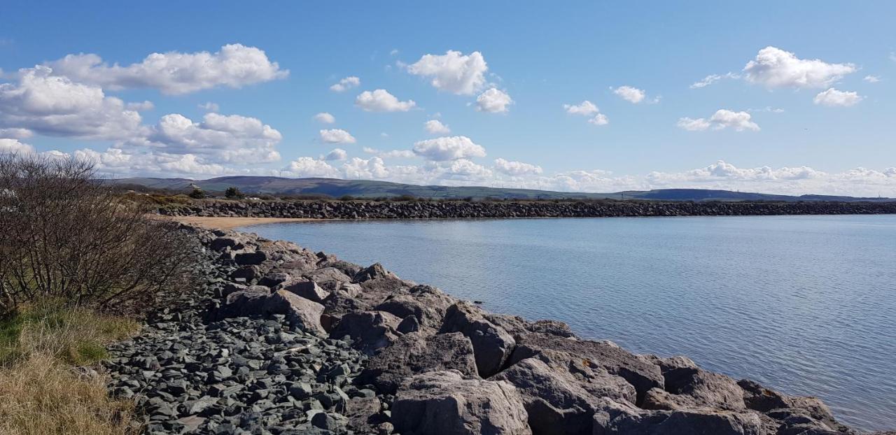 Port Haverigg Marina Village Милом Экстерьер фото